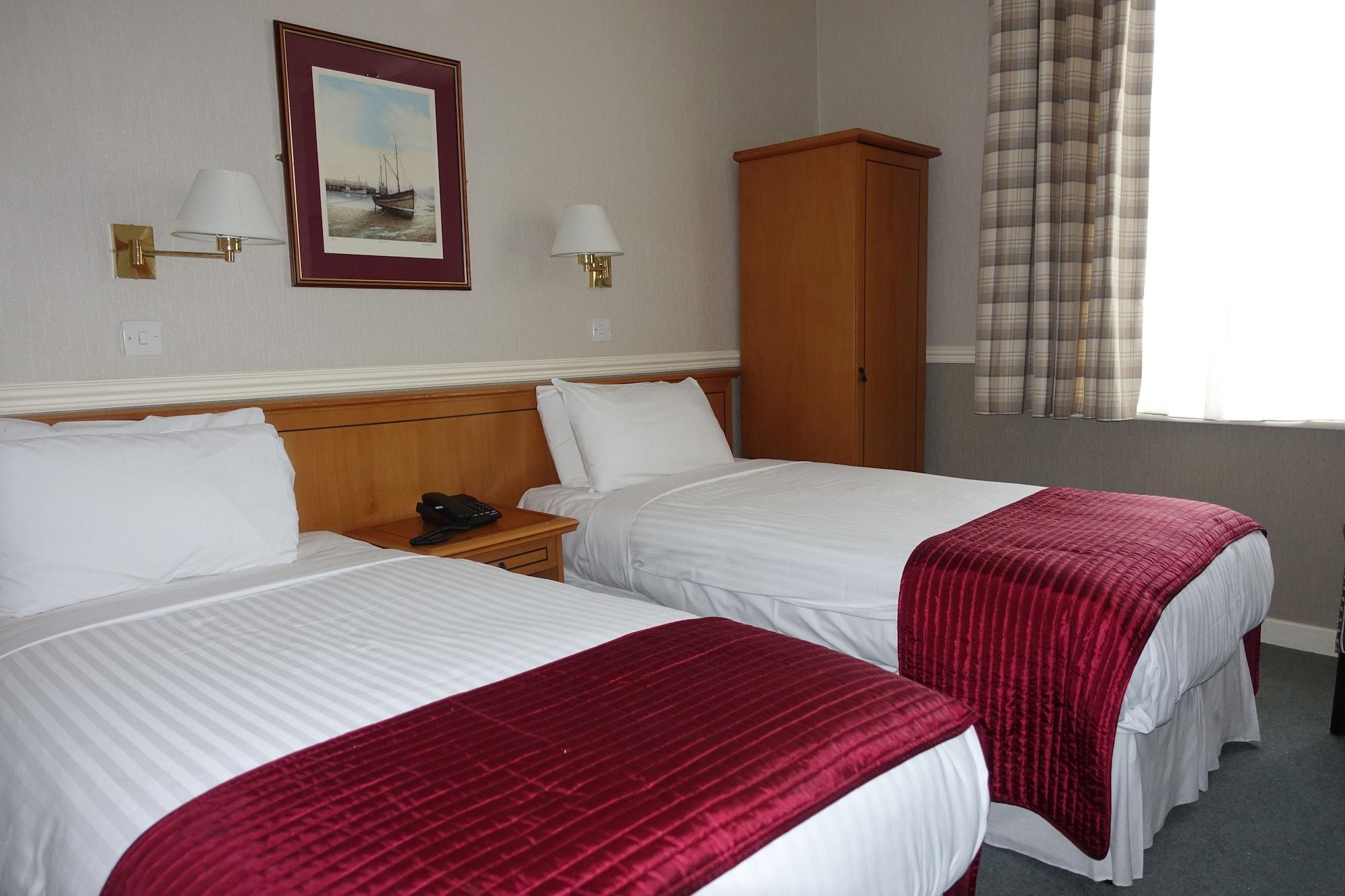 The Clarendon Hotel Blackheath Bagian luar foto