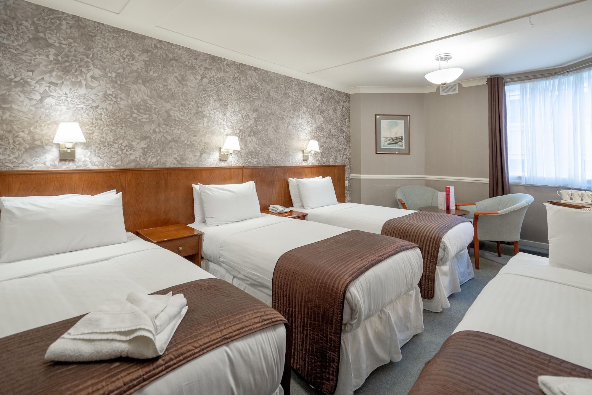 The Clarendon Hotel Blackheath Bagian luar foto