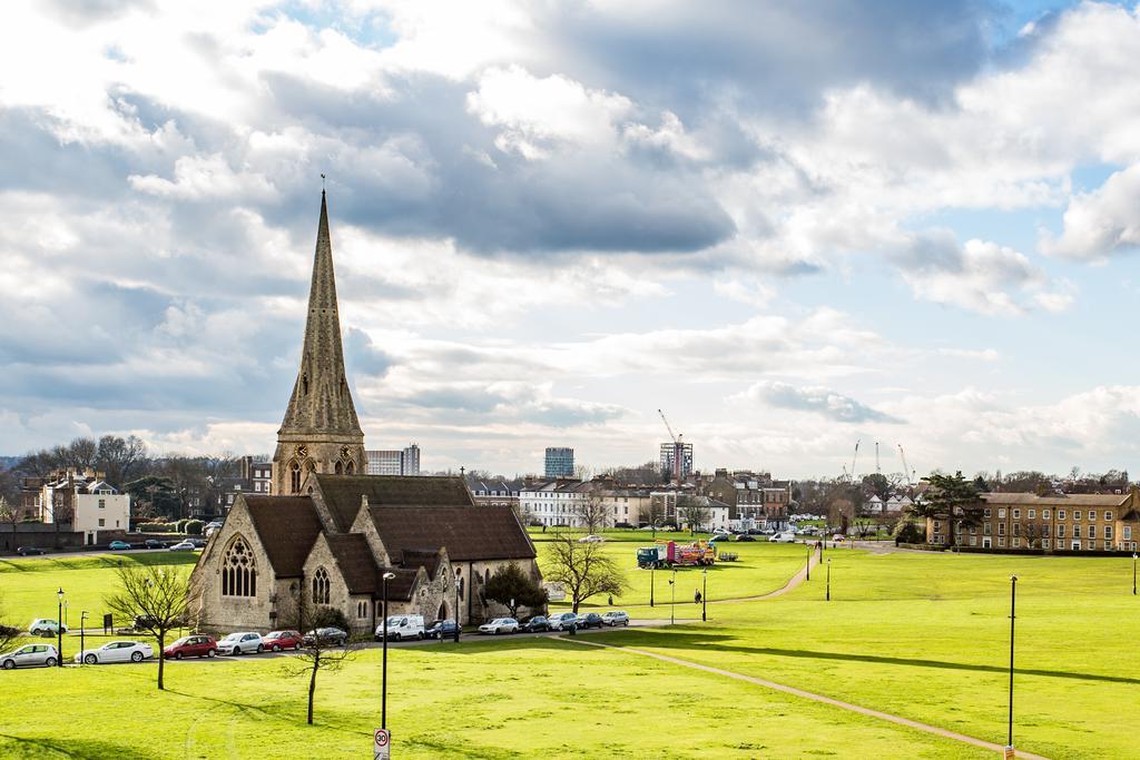 The Clarendon Hotel Blackheath Bagian luar foto