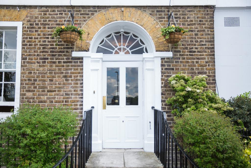 The Clarendon Hotel Blackheath Bagian luar foto