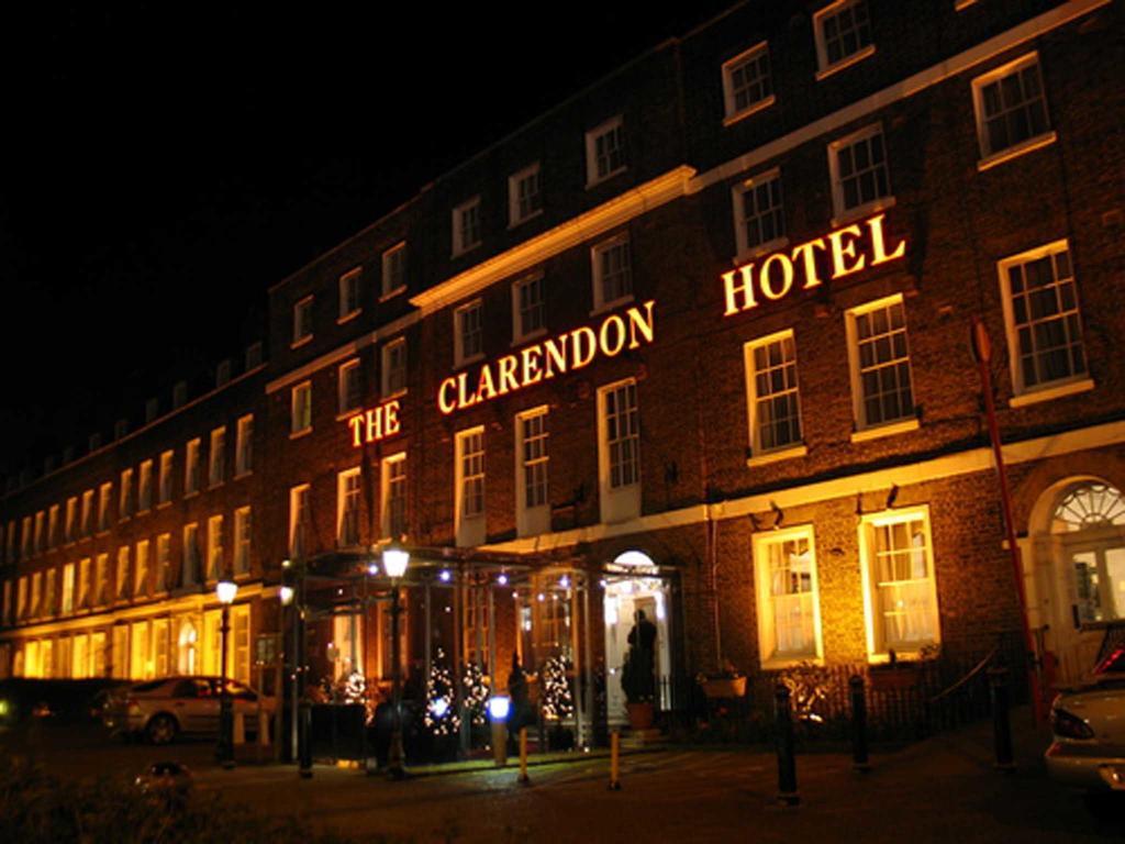 The Clarendon Hotel Blackheath Bagian luar foto