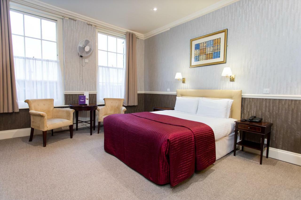 The Clarendon Hotel Blackheath Bagian luar foto
