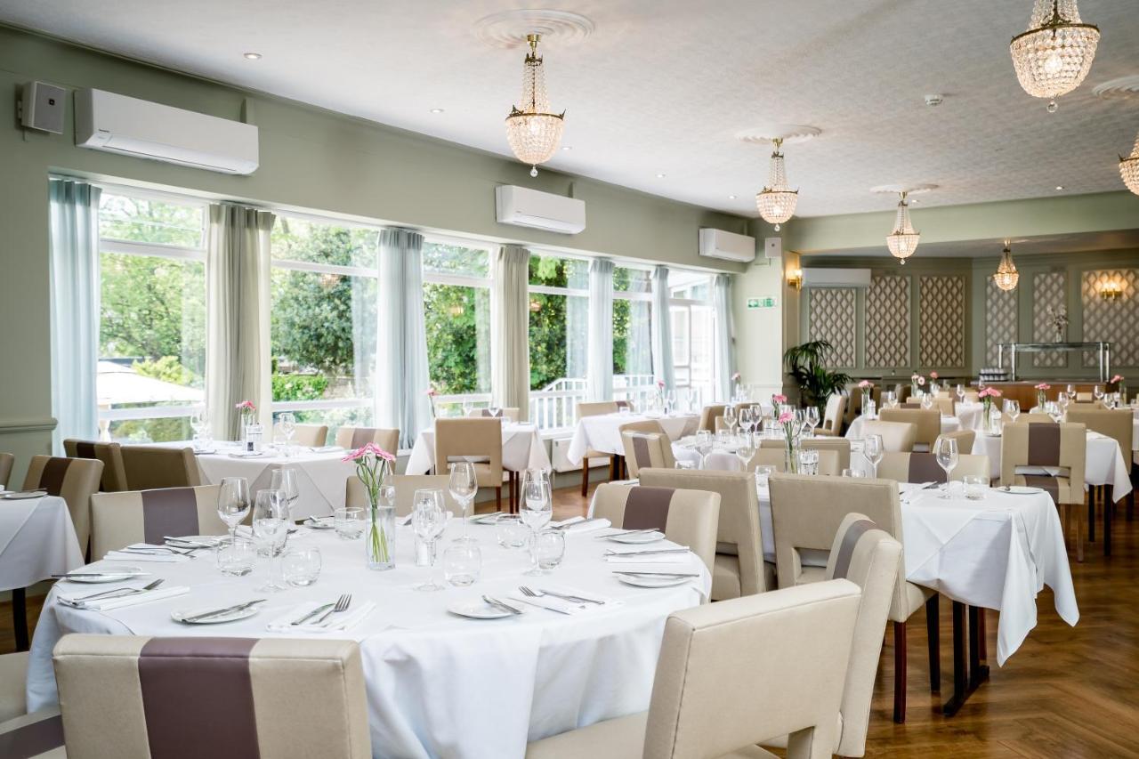 The Clarendon Hotel Blackheath Bagian luar foto